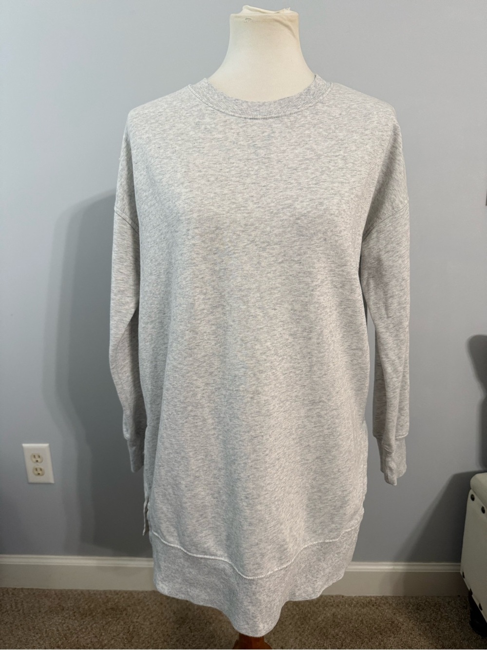 Old Navy Light Gray Crewneck Sweatshirt Dress